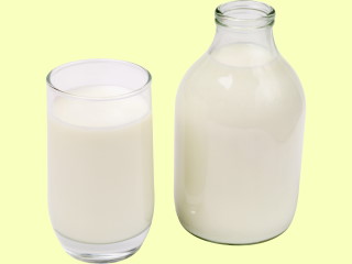 молоко в виде коктейля не полезно